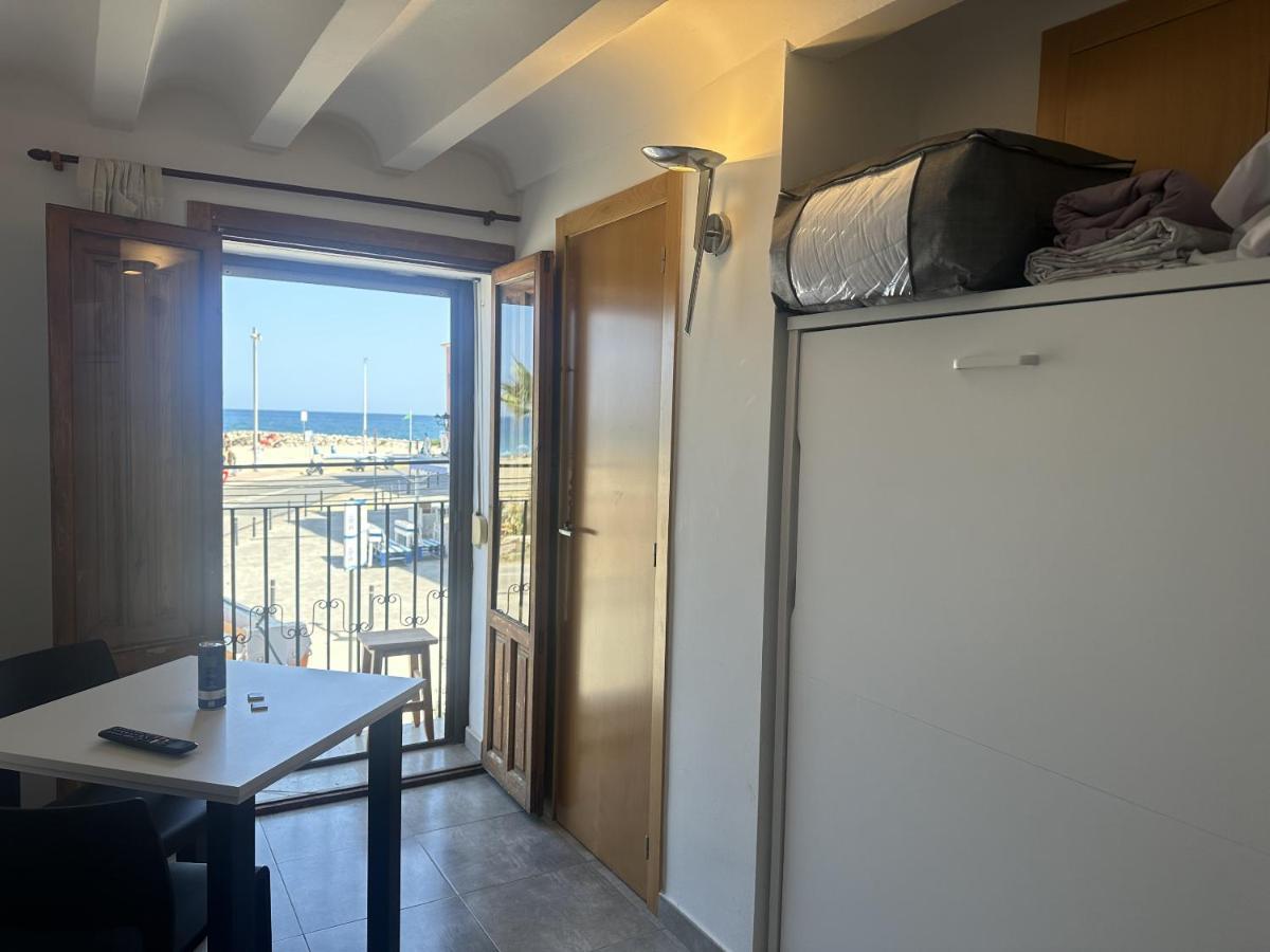 Arsenal 31 By Seaward Suites Villajoyosa Bagian luar foto