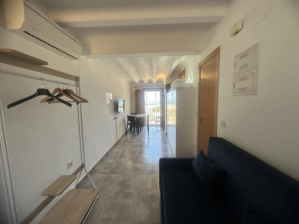 Arsenal 31 By Seaward Suites Villajoyosa Bagian luar foto